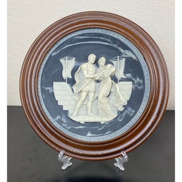 Incolay "Hector and Andromache" Decorative Collector Plate 8" Limited Edition - Picture 1 of 3